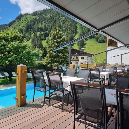 Hotel Alpina Rauris Bagian luar foto