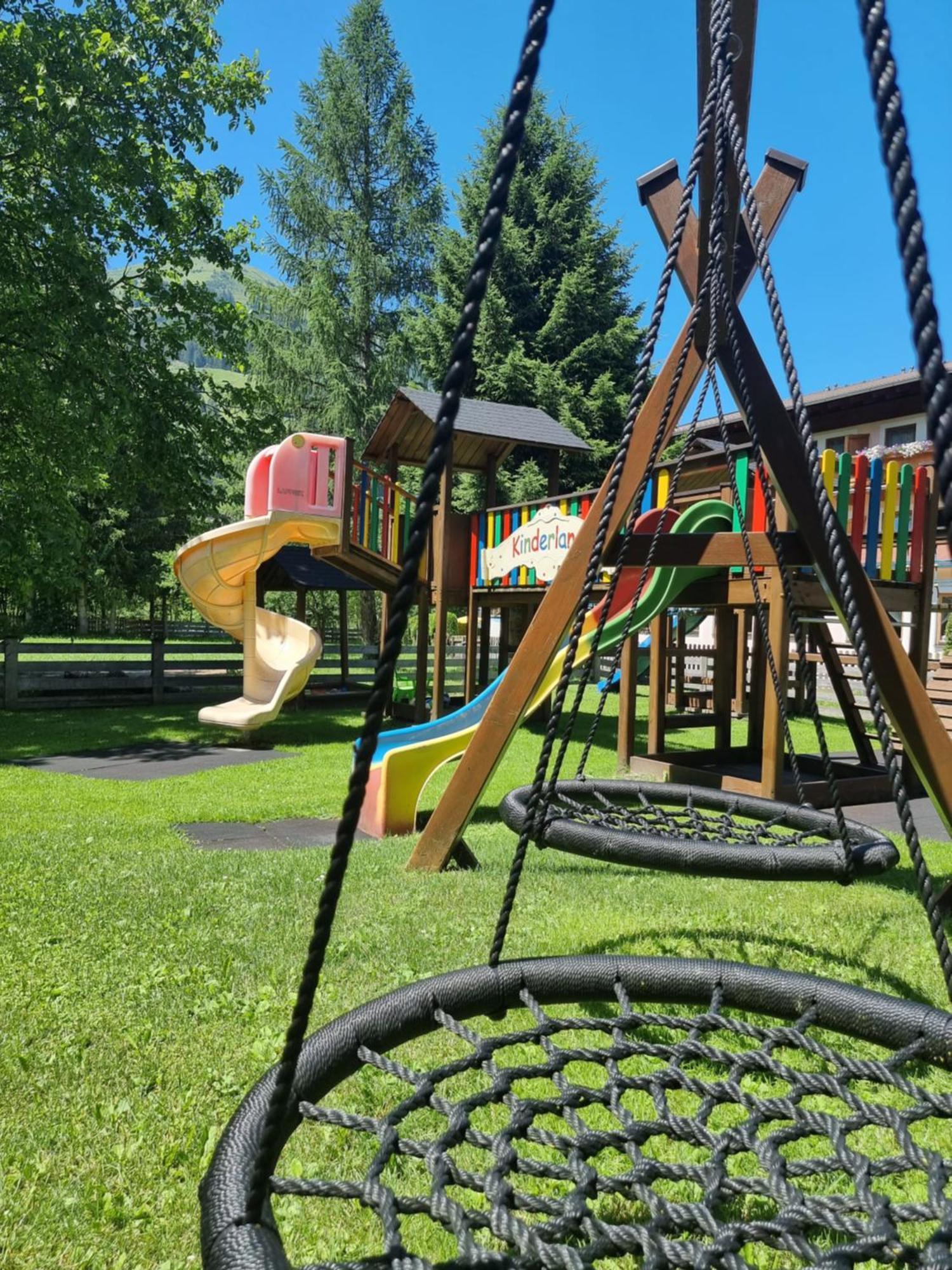 Hotel Alpina Rauris Bagian luar foto