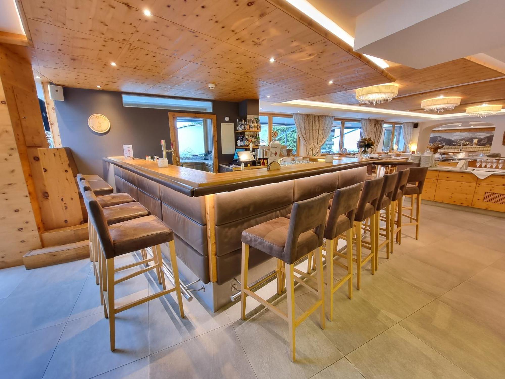 Hotel Alpina Rauris Bagian luar foto