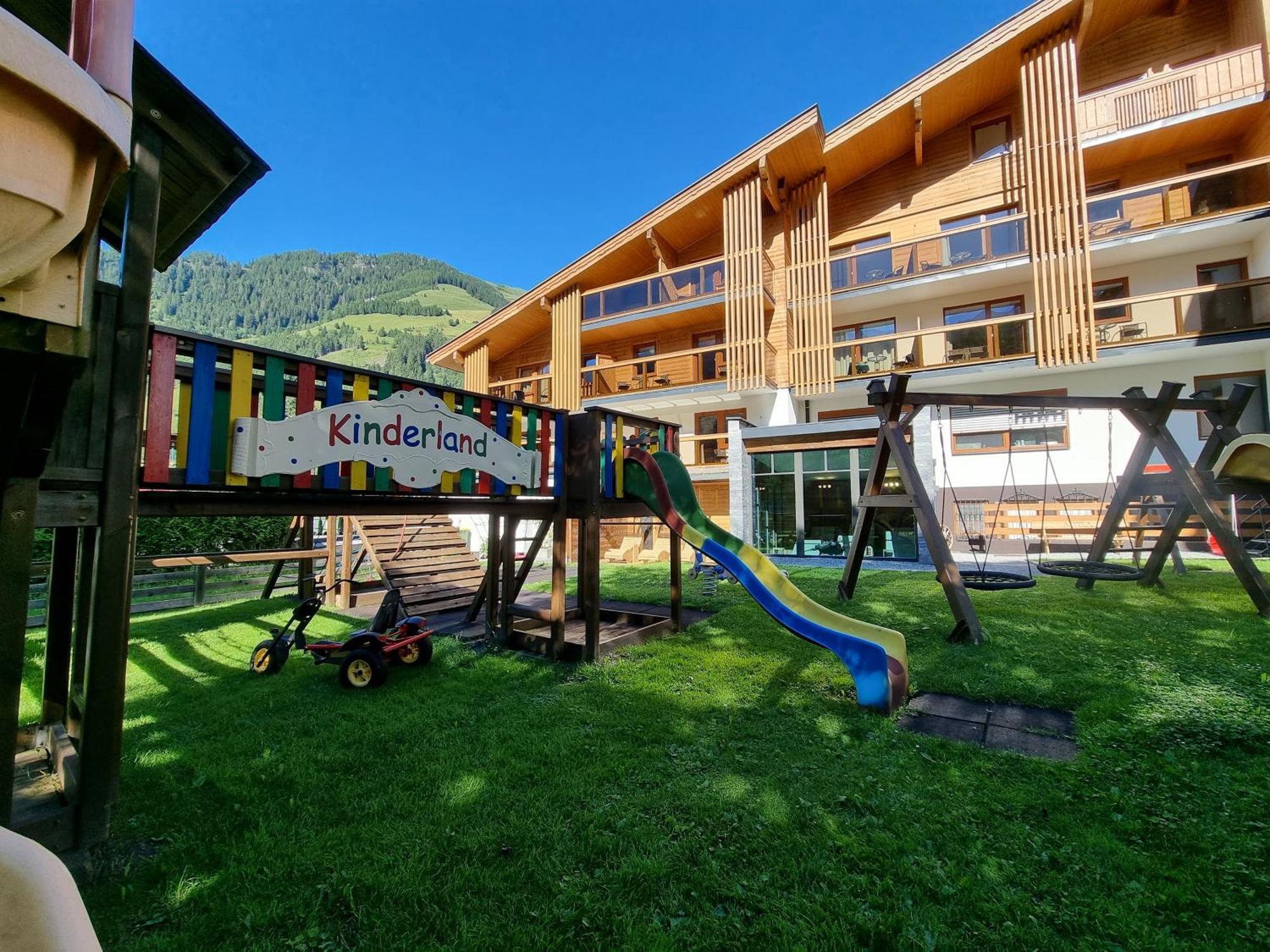 Hotel Alpina Rauris Bagian luar foto